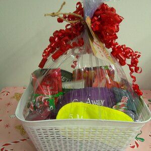 Spa Serenity-Deluxe Spa Night 24-Piece Holiday Gift Basket, Christmas Self-Care